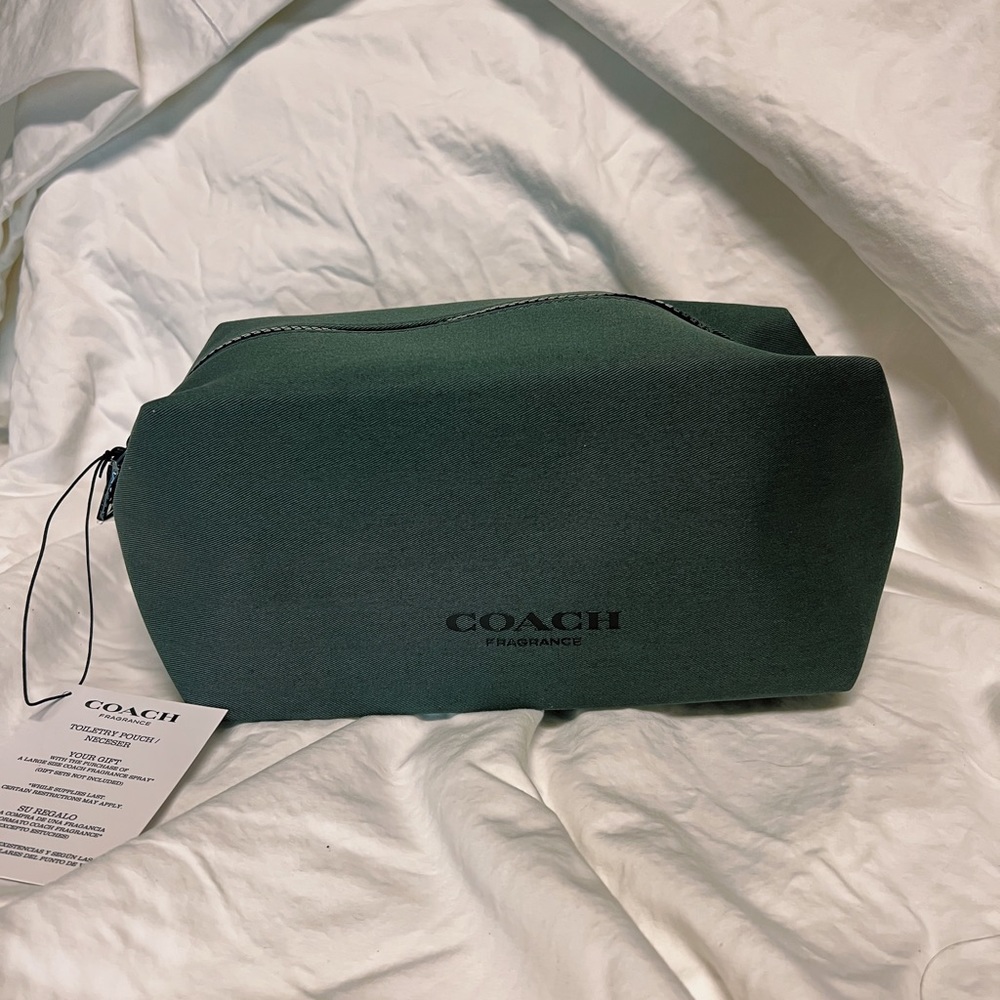 NEW WITH TAGS COACH Travel Bag